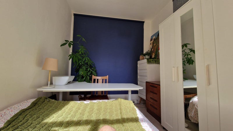 Room Fernwood Avenue in Greater London