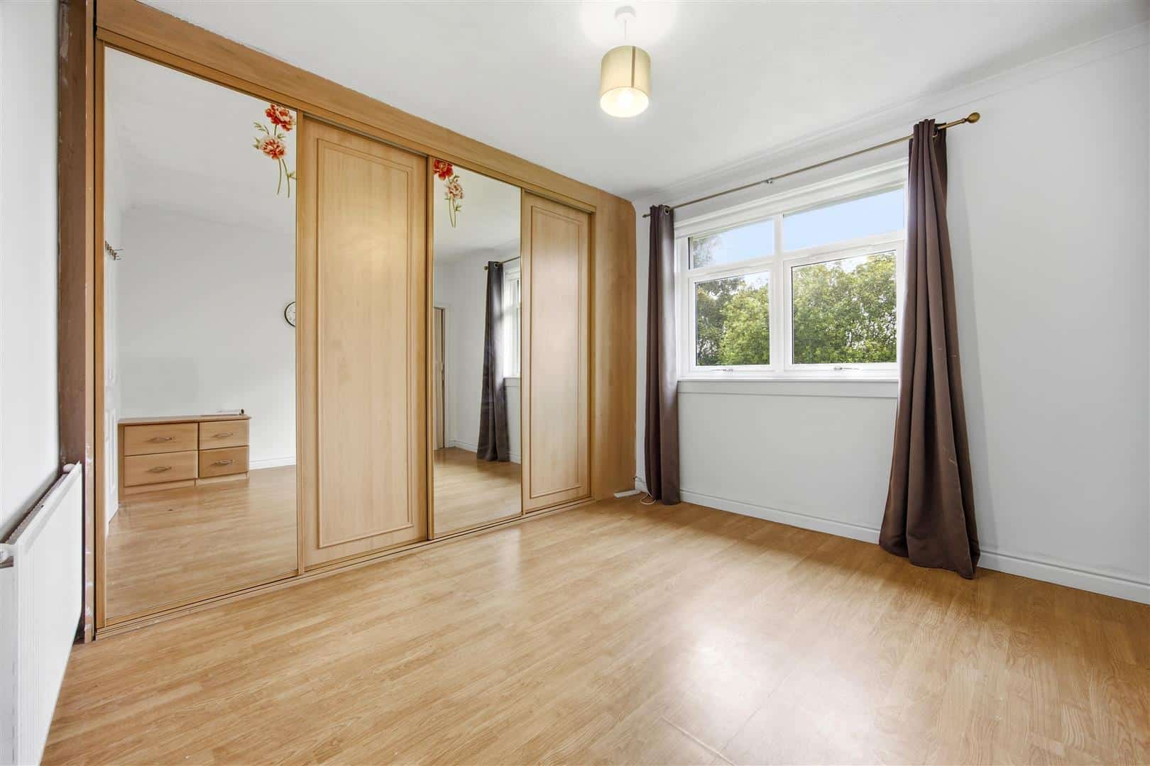 Flat Gallowhill Grove in Kirkintilloch