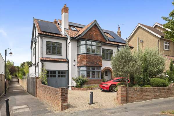 House Ryecroft Road in Greater London