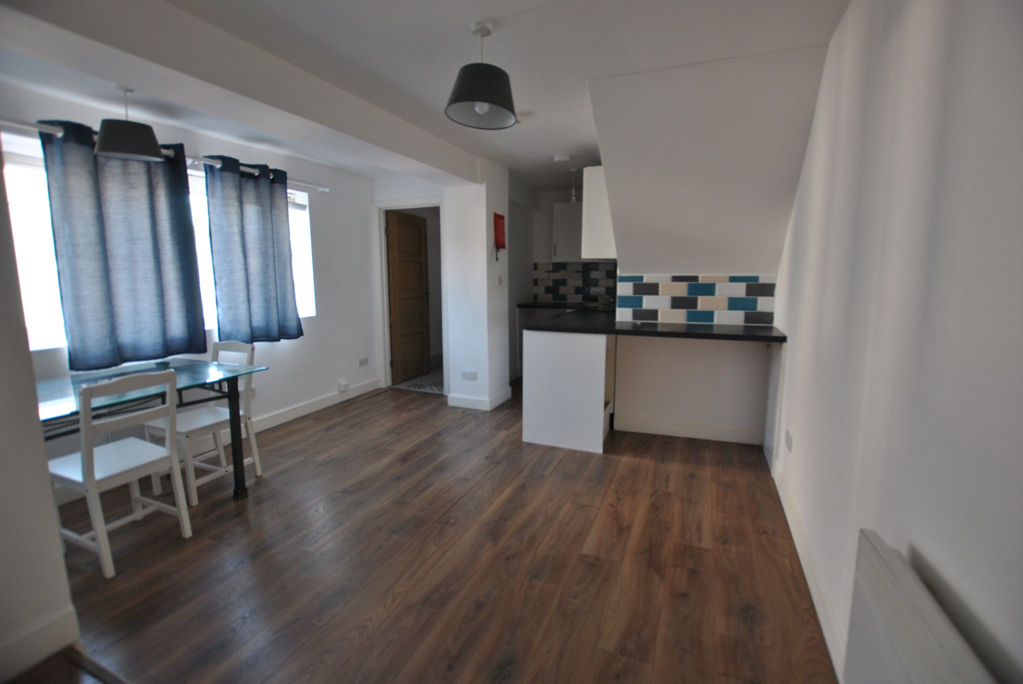 Flat Rainham Road in Gillingham