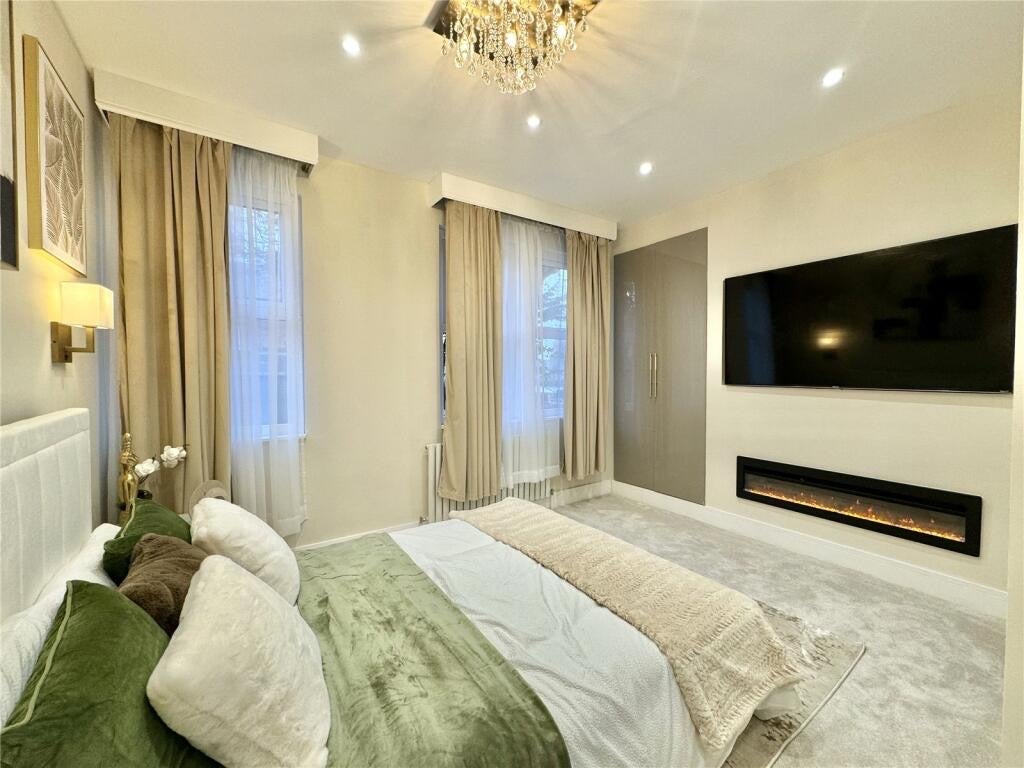 Room Moss Lane in Liverpool