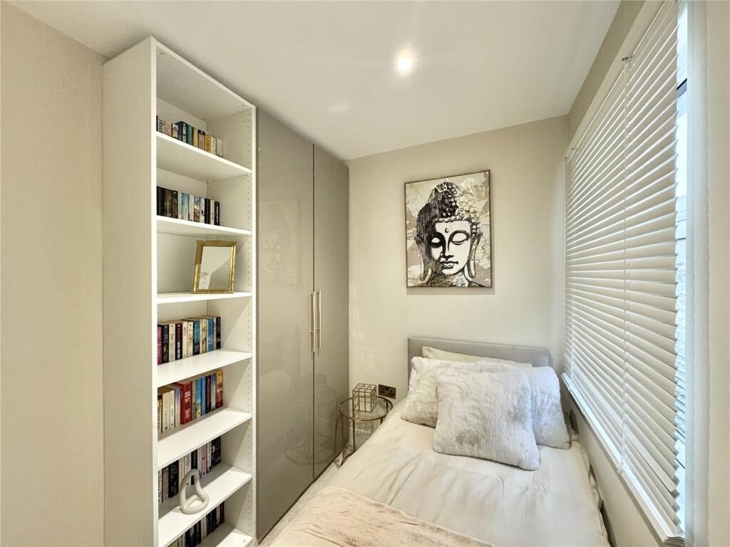 Room Moss Lane in Liverpool