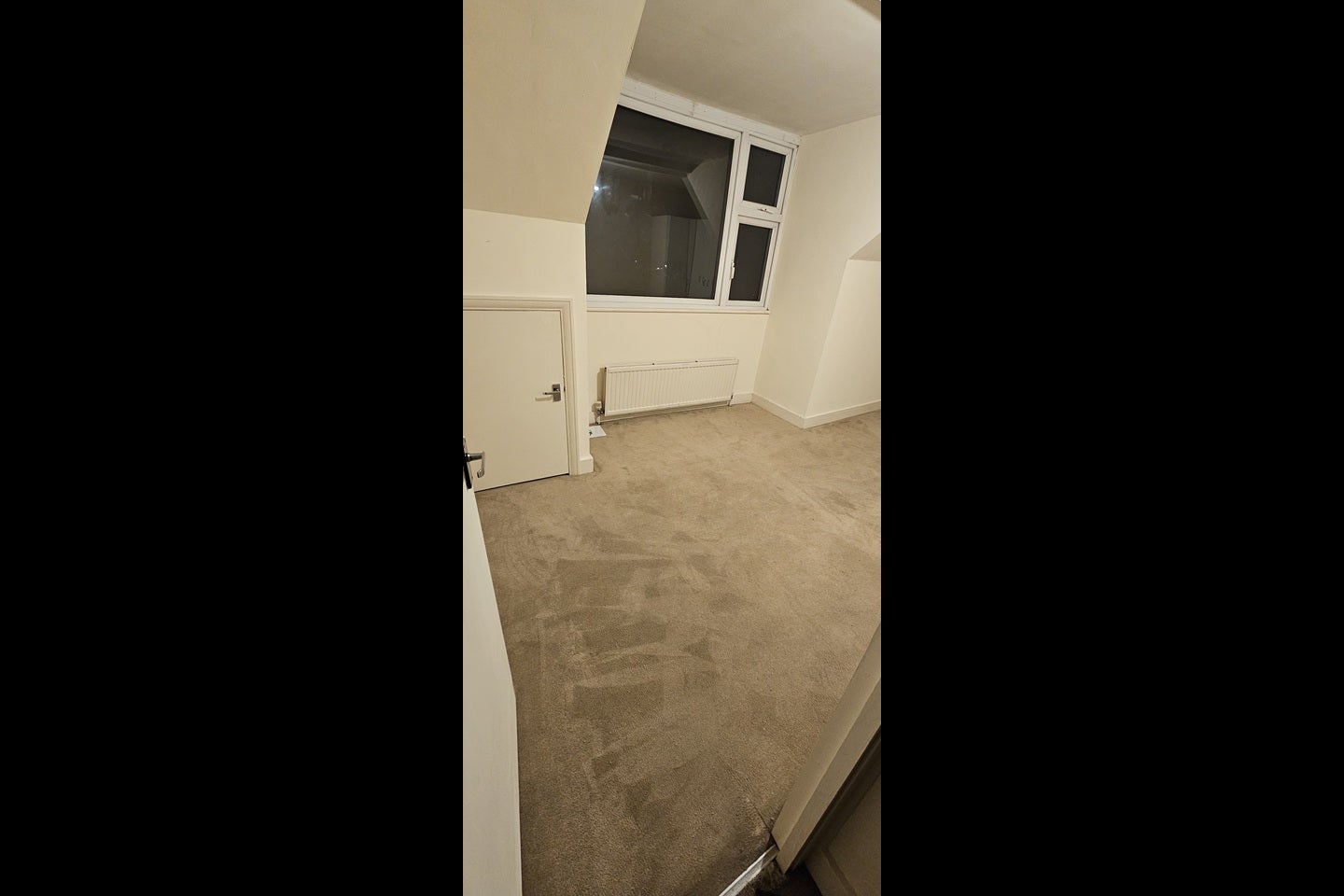 Room Manor Road in Hertsmere