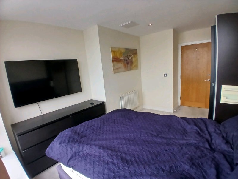 Room Wards Wharf Approach in Greater London