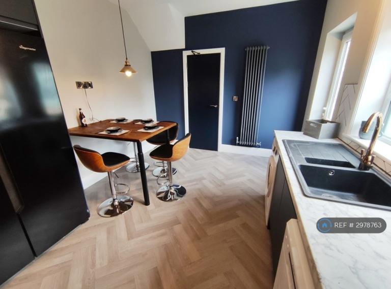 Room Walton Street in Nottingham