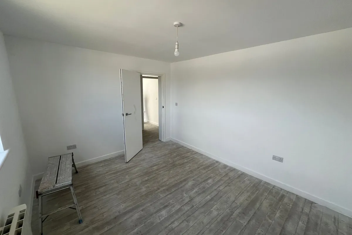 Flat Glebe Close in Breckland District