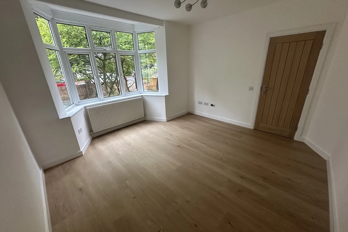 Flat Tudor Road in Northampton