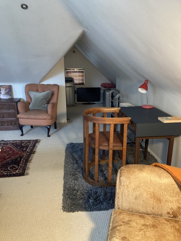 Room Parklands Road in Greater London