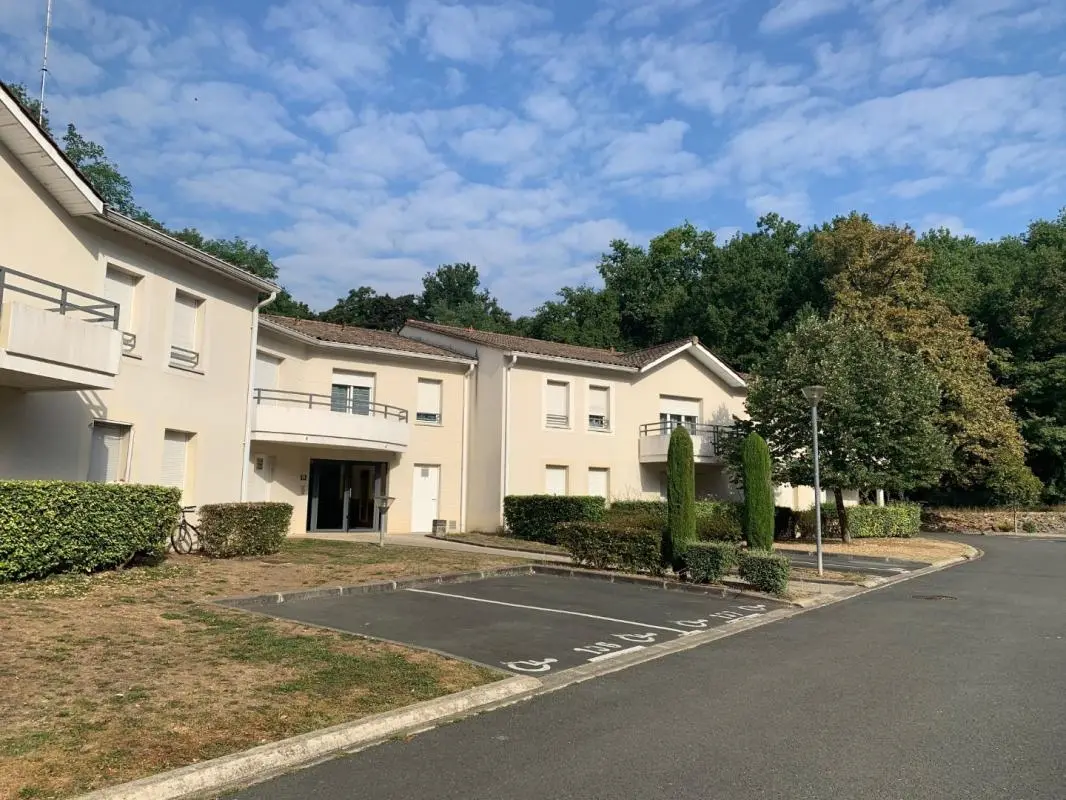 Flat Rue Jules Brisson in Cognac
