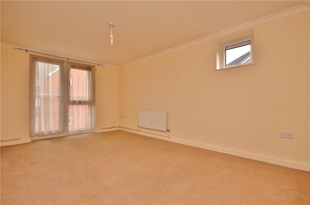 Flat Marquis Court in Borough of Spelthorne