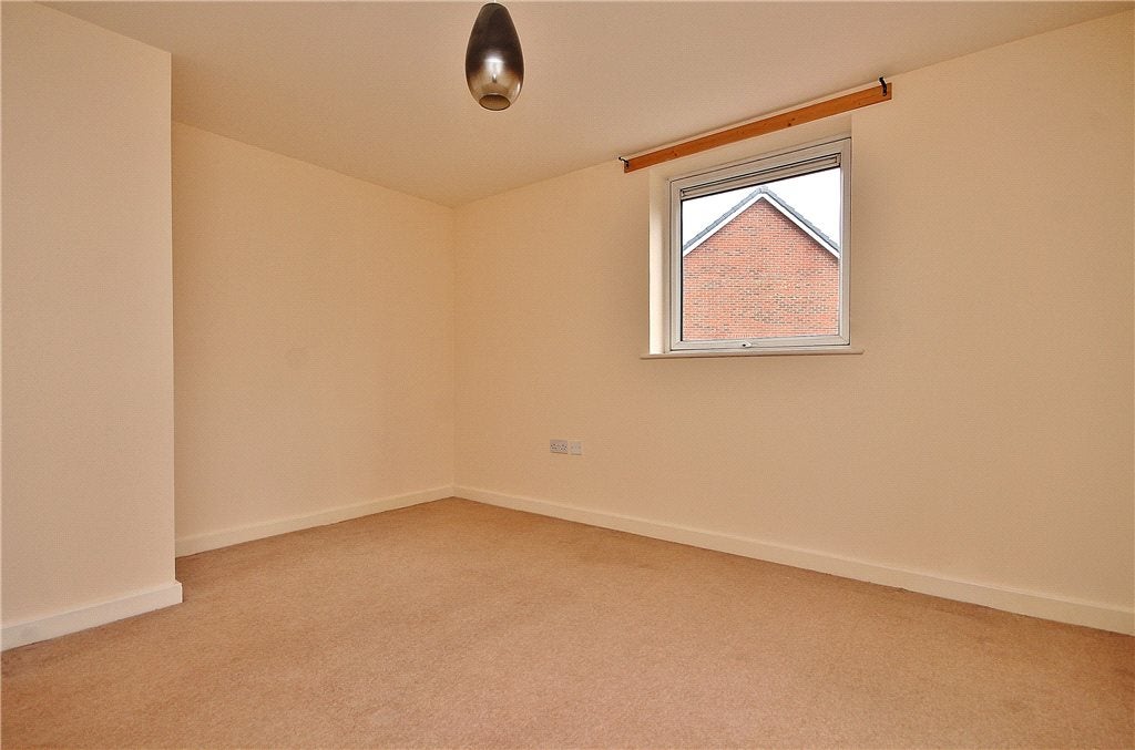 Flat Marquis Court in Borough of Spelthorne