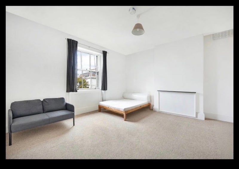 Room Westbourne Terrace Road in City of Westminster
