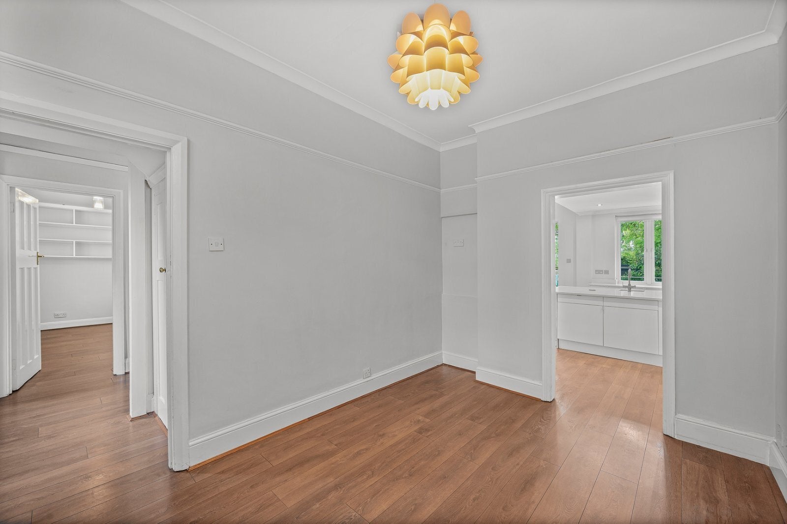 House Winn Road in Greater London