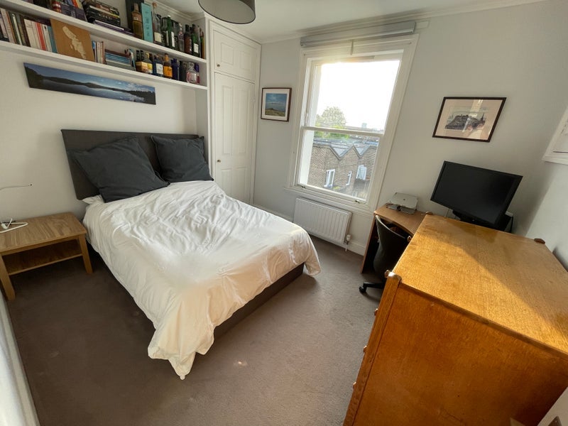 Room Walterton Road in City of Westminster