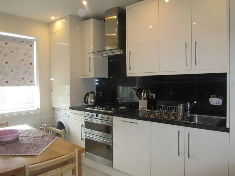 Room Gledhow Gardens in Greater London