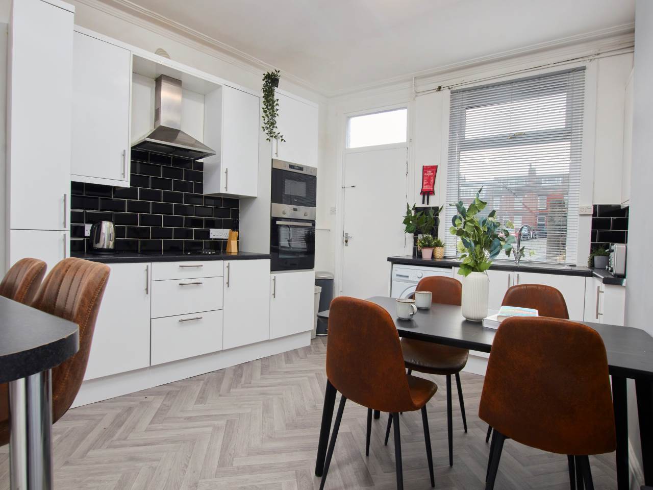 Room Wetherby Grove in Leeds