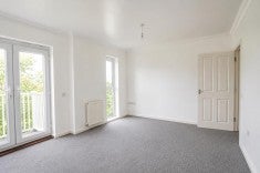 Flat Fielding Way in Southend-on-Sea