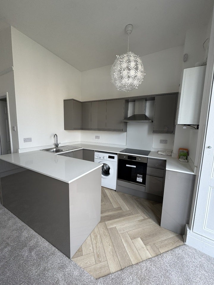 Flat Sydenham Hill in Bristol