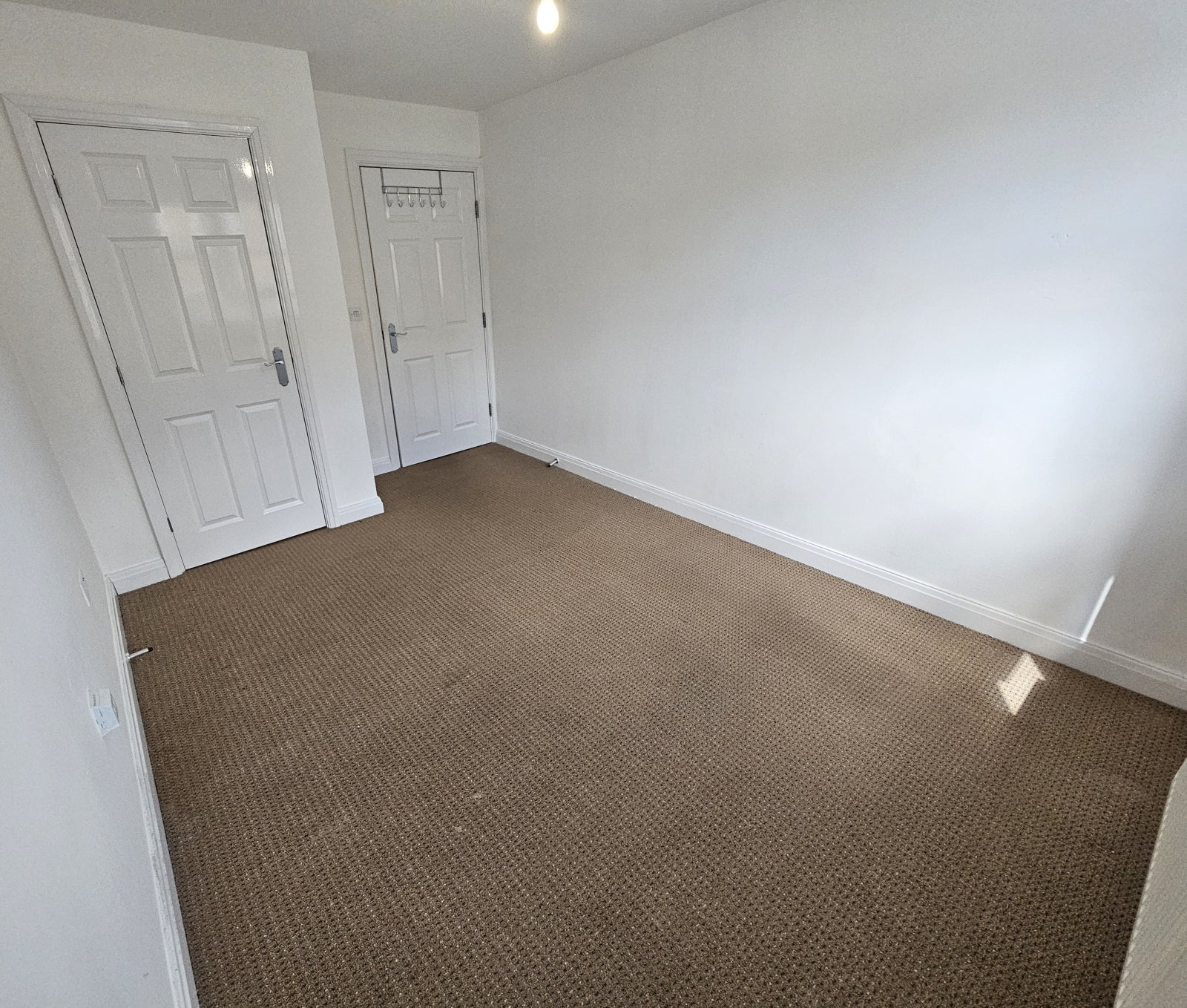 Flat Halifax Road in Kirklees