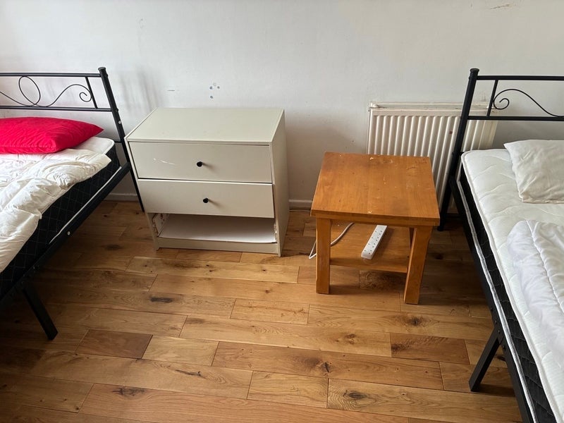 Room Frensham Drive in Greater London