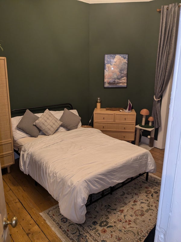 Room Montgomery Street in City of Edinburgh