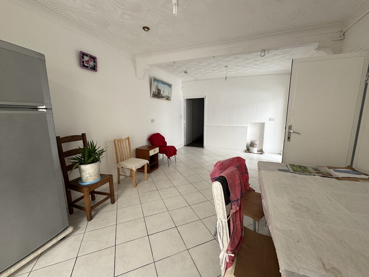 Room Penge Road in Greater London