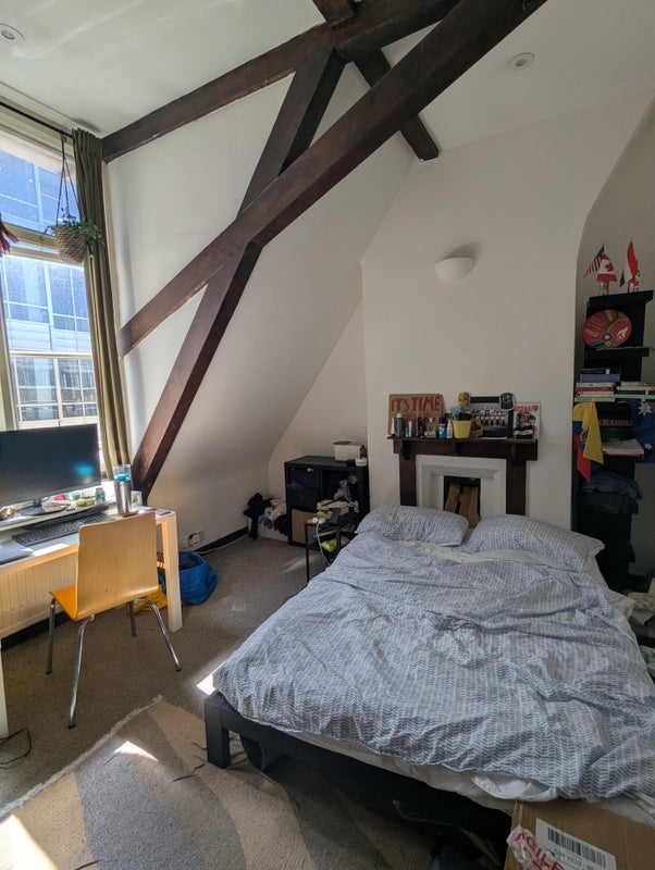 Room Worship Street in Greater London