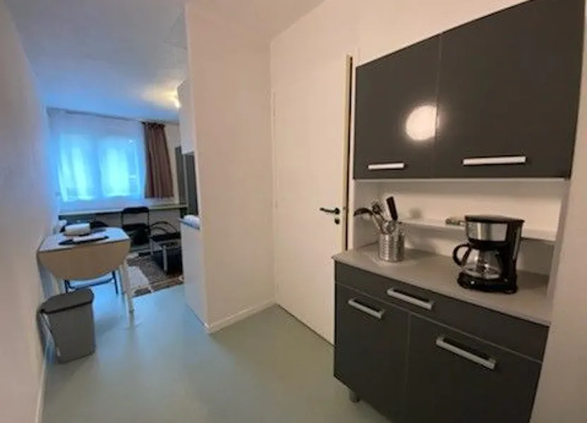 Room Porte de l'Europe in Caen
