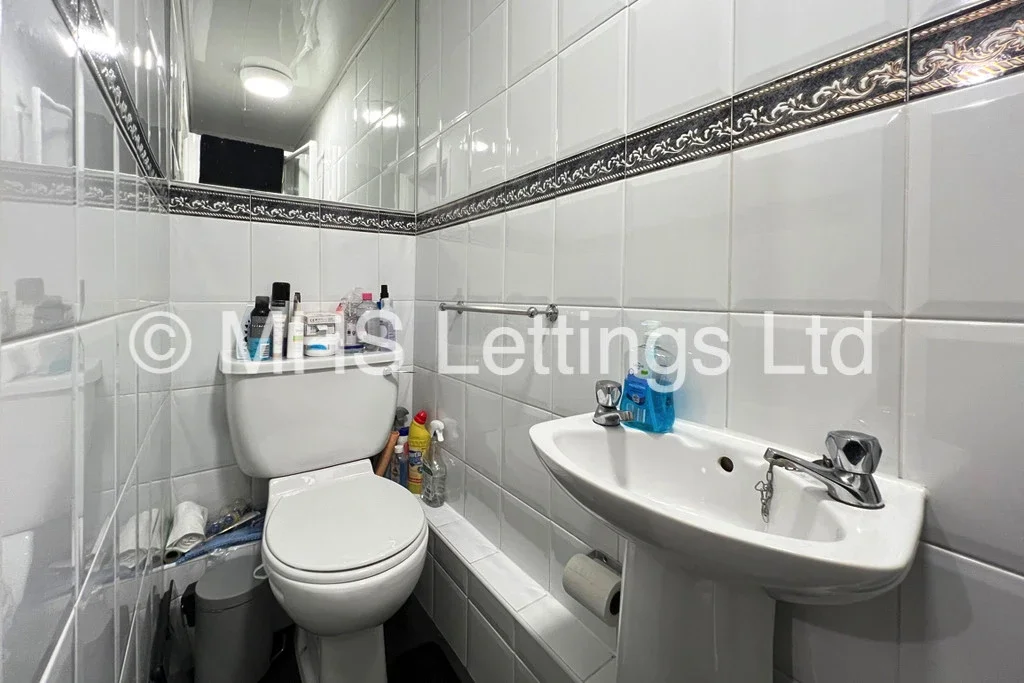 Room Hanover Square in Leeds