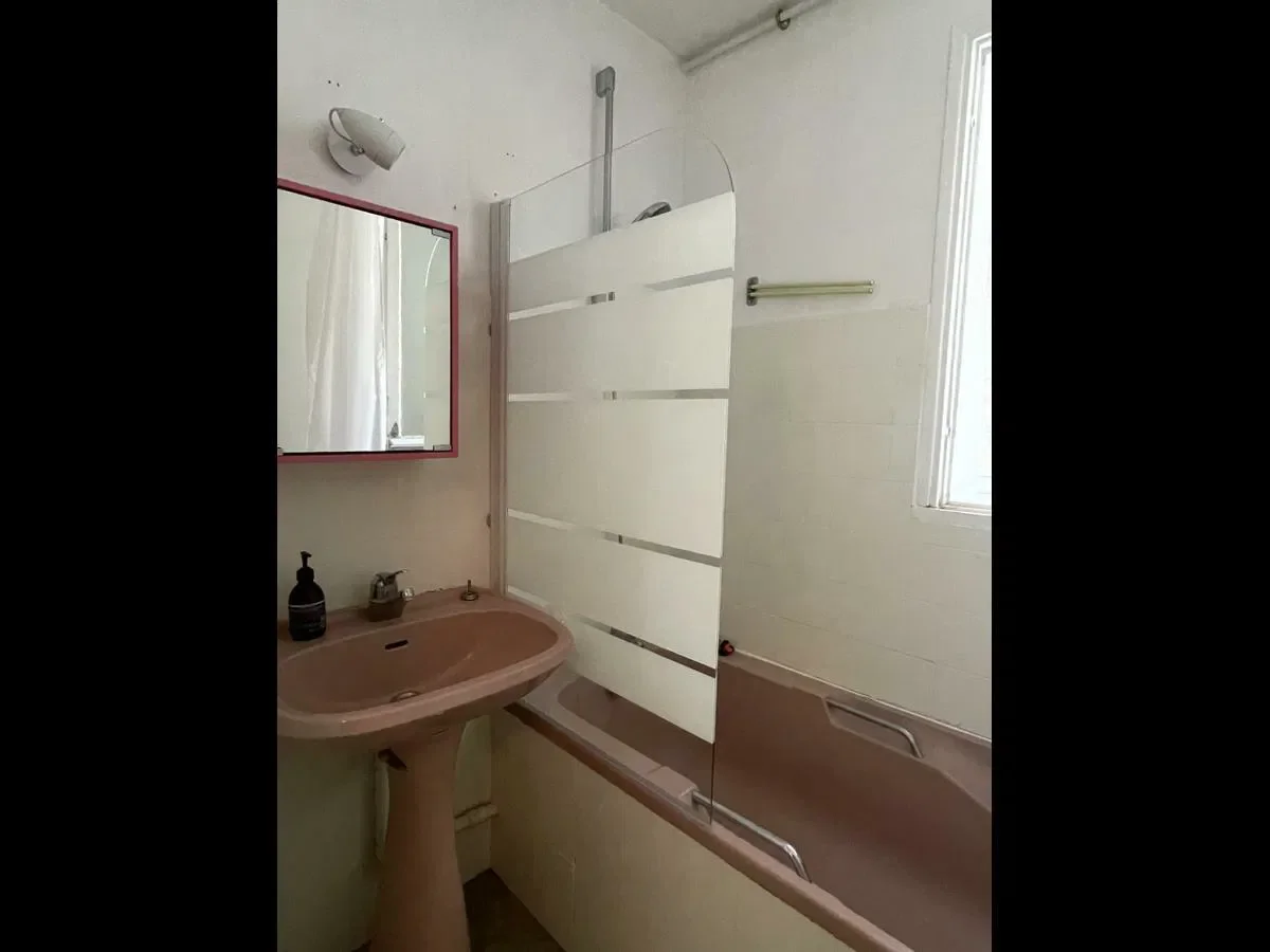Room Impasse de l'Echaillon in Fontaine
