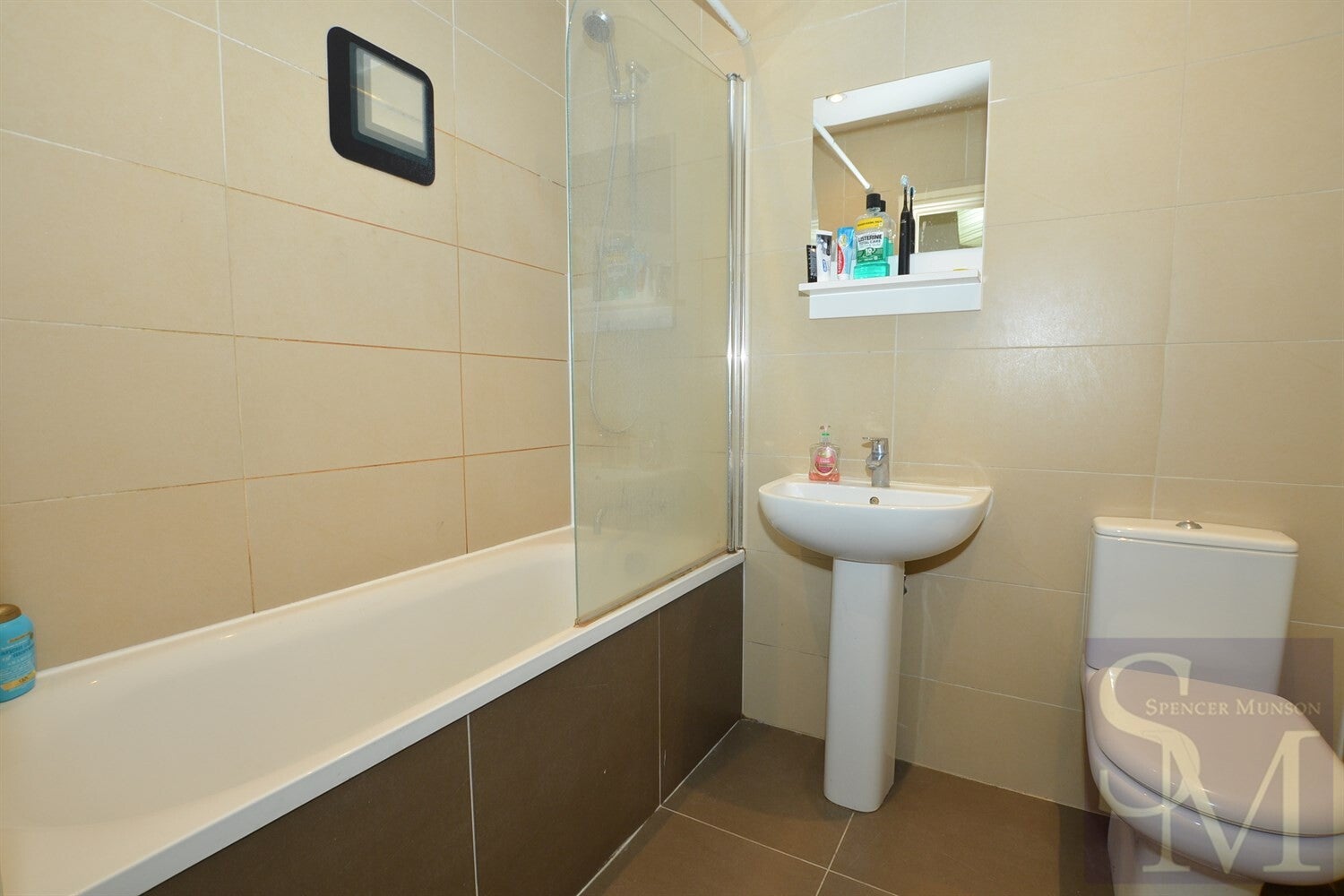 Flat Cyprus Place in Greater London