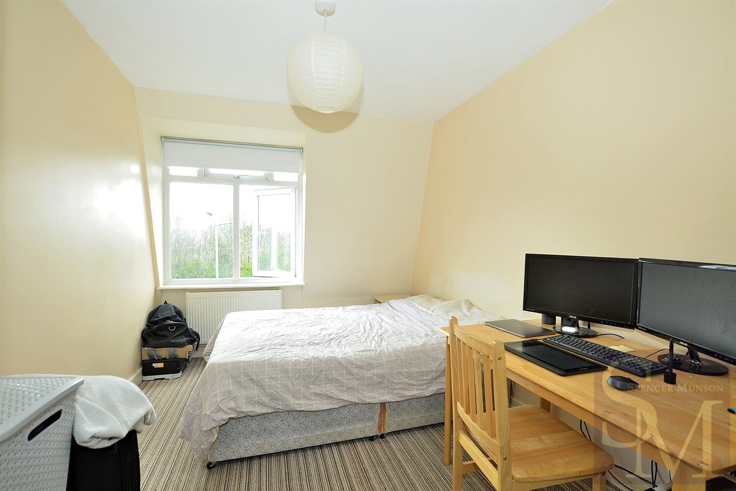 Flat Cyprus Place in Greater London