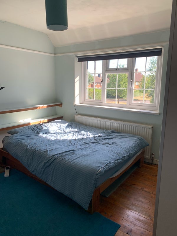 Room Tamarisk Square in Greater London