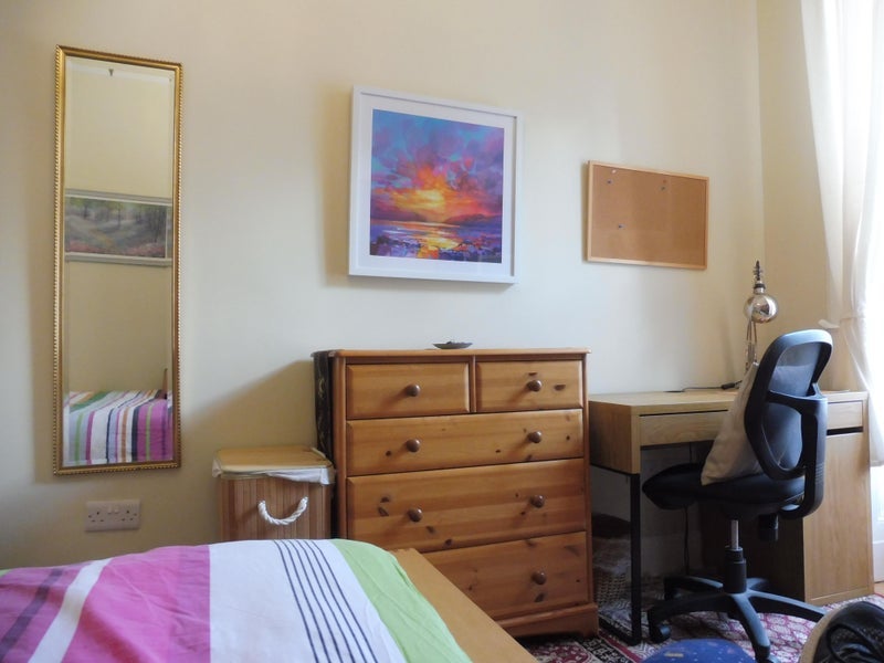 Room London Road in City of Edinburgh