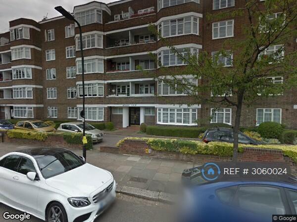 Flat Helena Road in Greater London