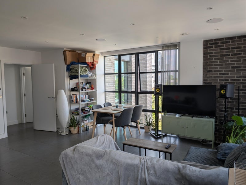 Room White Post Lane in Greater London