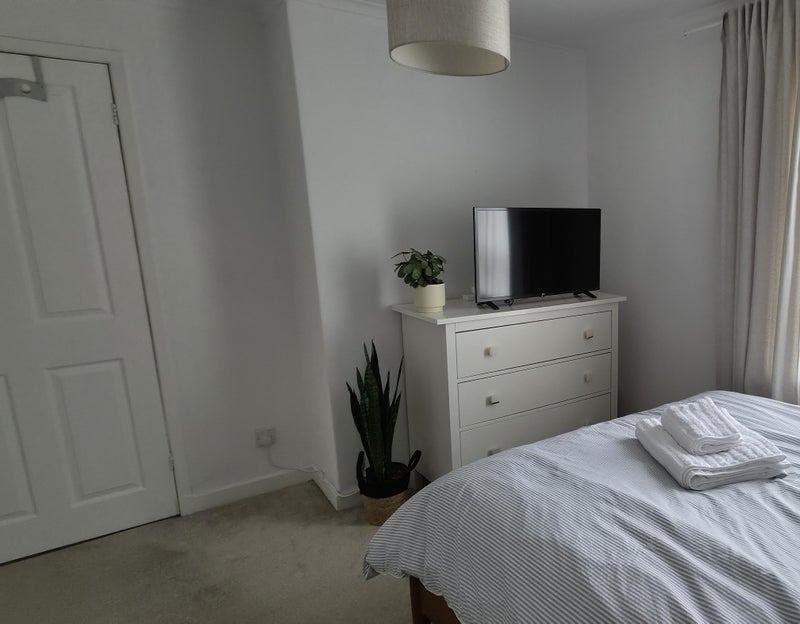 Room Clermiston Medway in City of Edinburgh