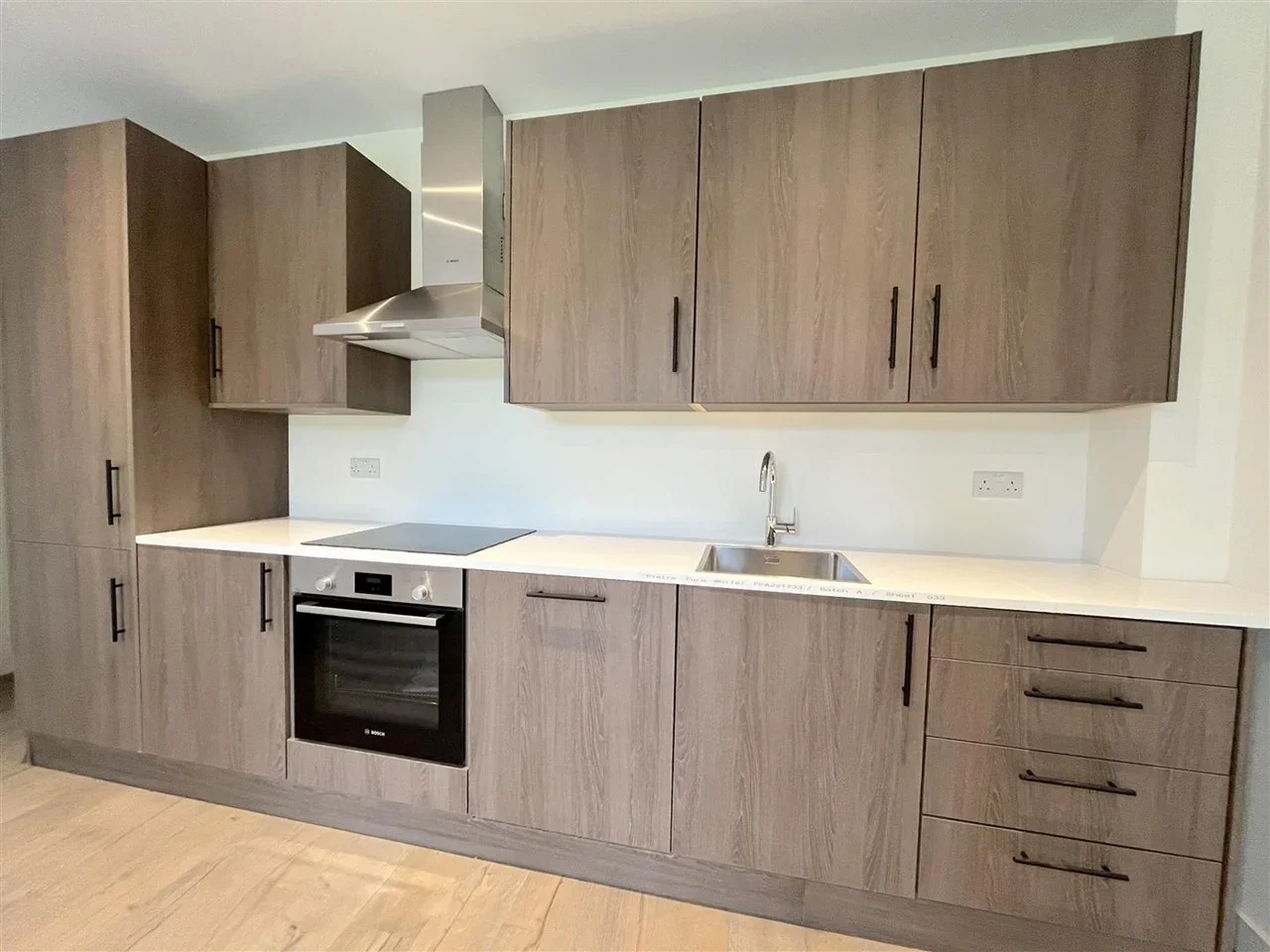 Flat Frobisher Road in Greater London