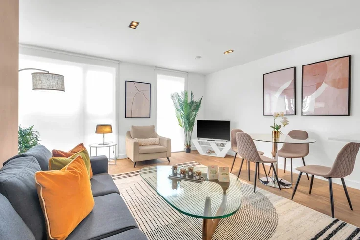 Flat Bethnal Green Road in Greater London