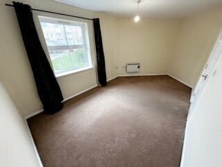 Flat Kilderkin Court in Coventry