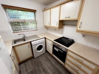 Flat Kilderkin Court in Coventry