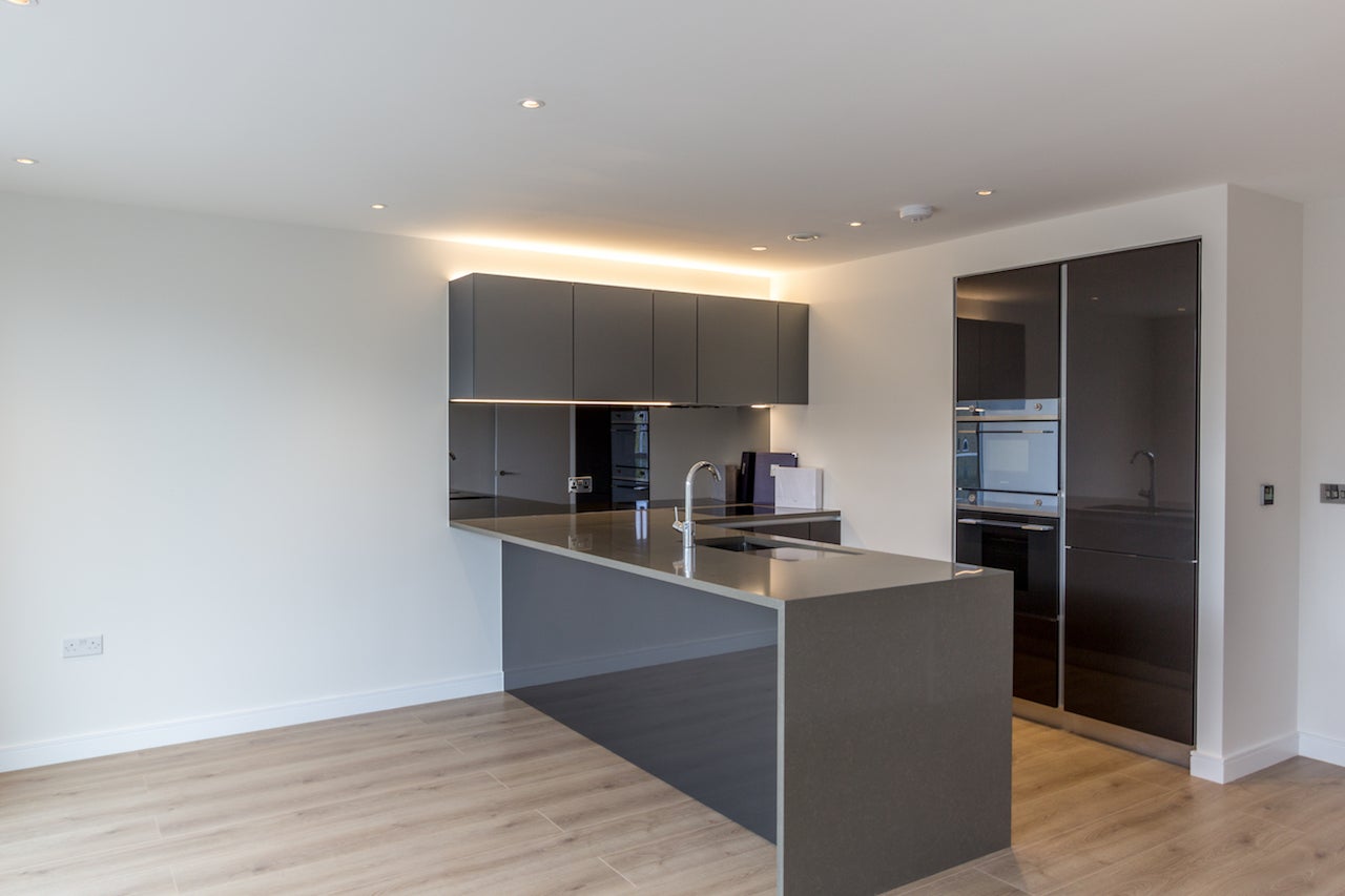 Flat Lionel Road South in Greater London