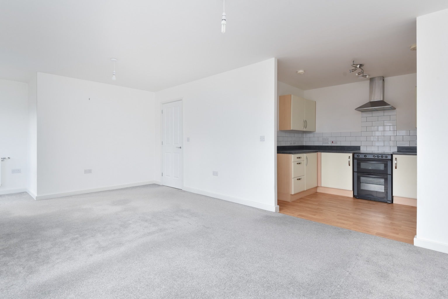 Flat Samuel Peto Way in Ashford