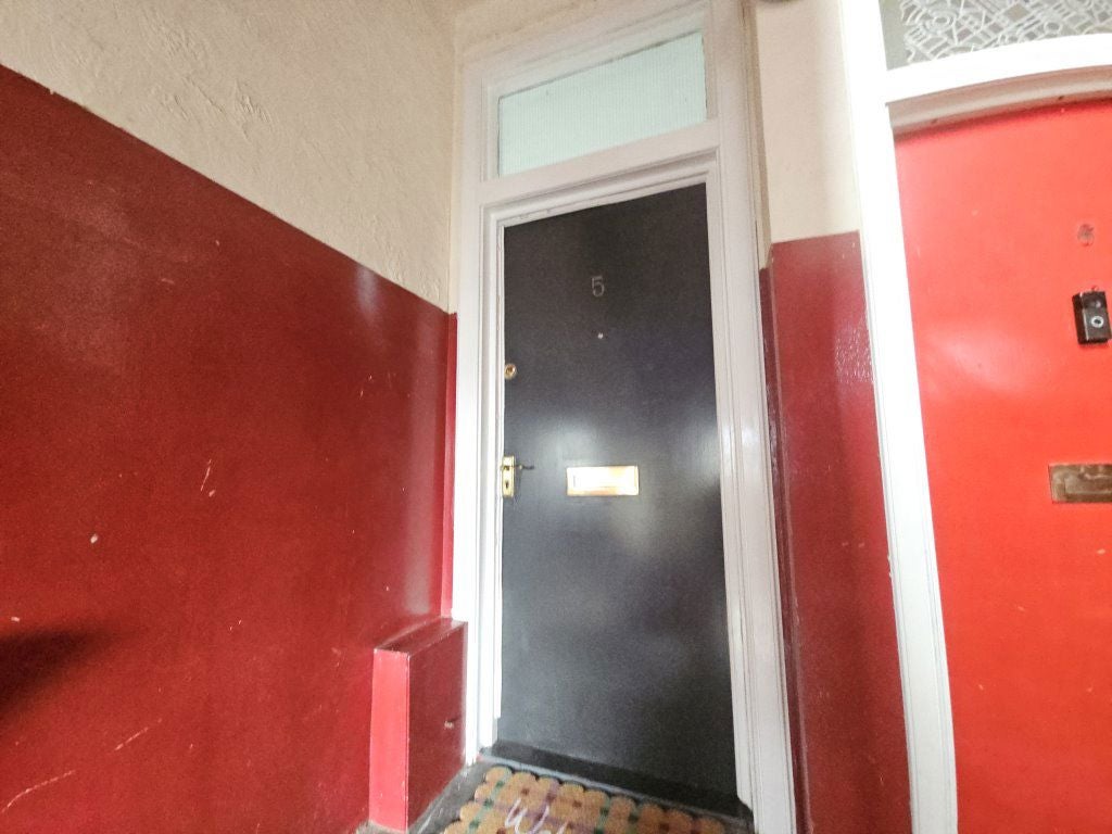 Flat Dura Street in Dundee