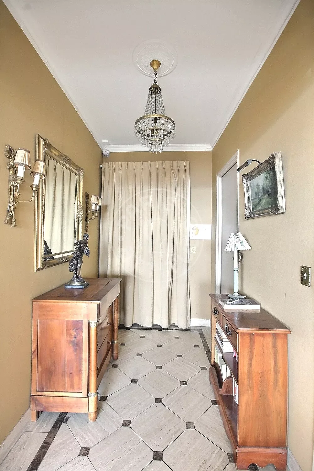 Appartement Avenue Jean Jaurès à Paris
