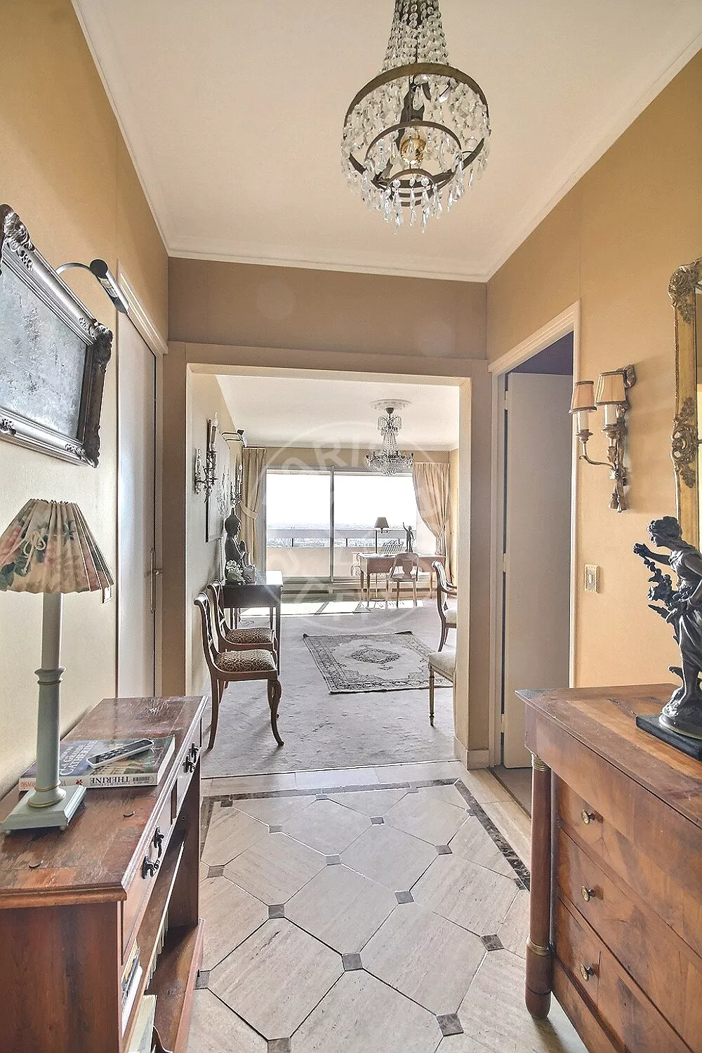 Appartement Avenue Jean Jaurès à Paris