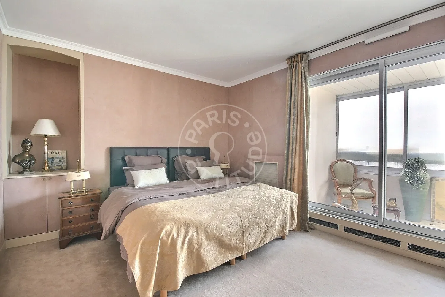 Appartement Avenue Jean Jaurès à Paris