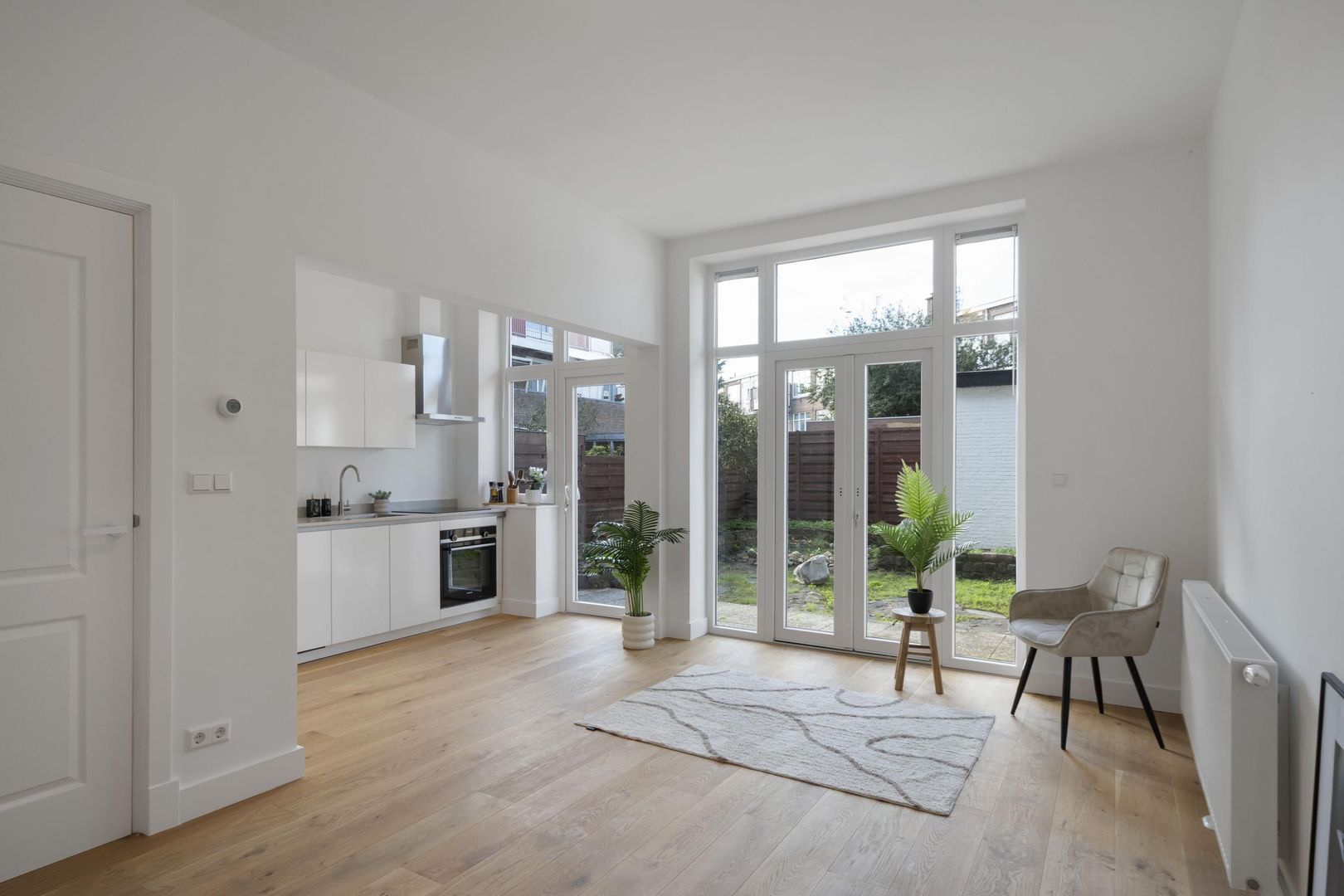 Appartement De la Reyweg 77 in Den Haag