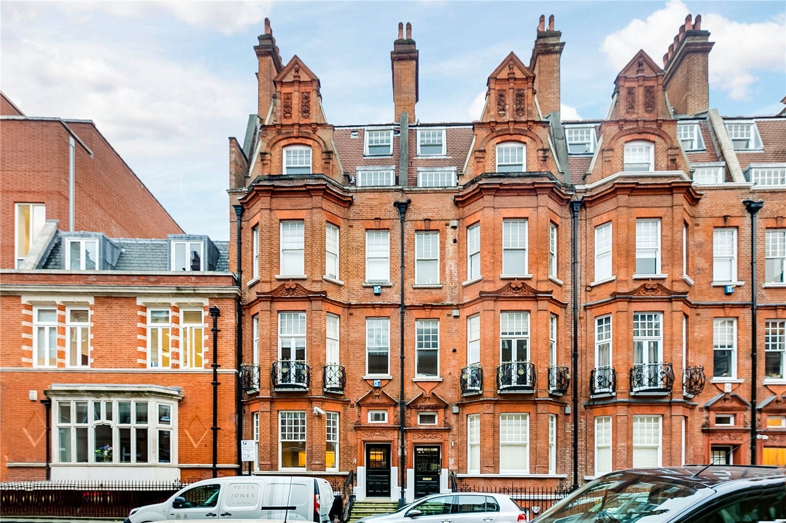 Flat Culford Gardens in Greater London