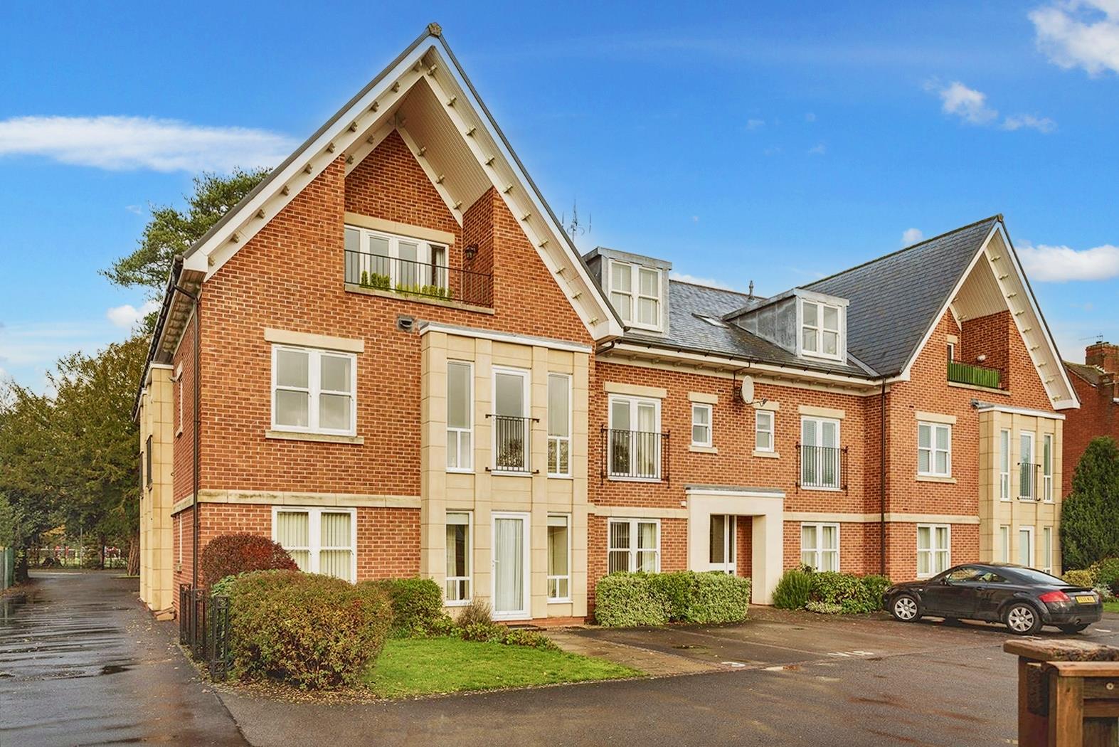 Flat Wirksworth Road in Amber Valley